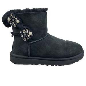 UGG Women’s Mini Bailey Brilliant Black Suede Winter Boot Size US 6